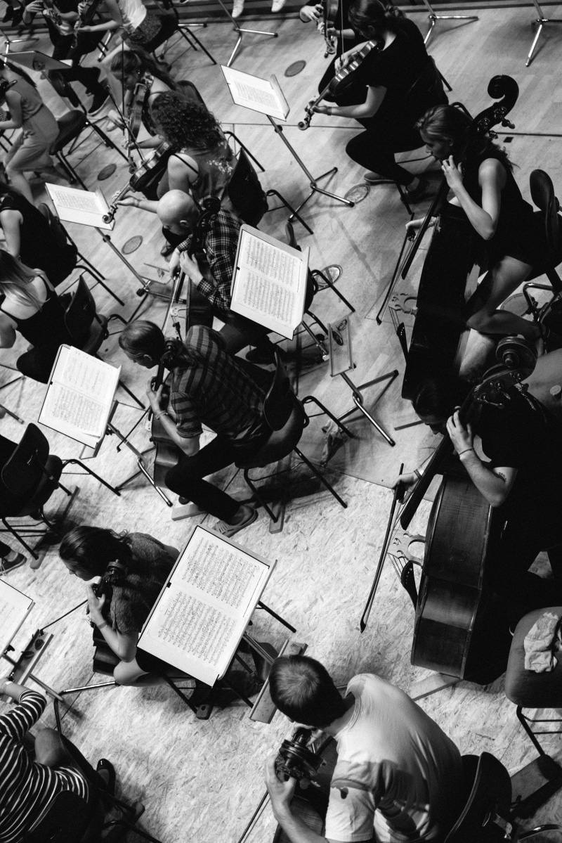 rehearsal, symphony, concert, performance, violin, sheet music, day, performing, florence, musical equipment, sound, unrecognizable, indoors, classical