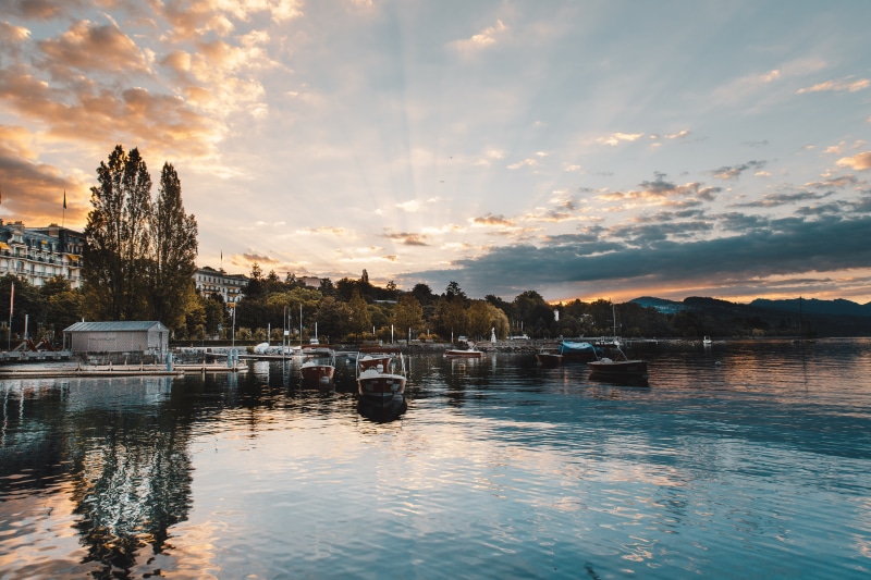 sunset, building exterior, waterfront, lake, sky, 5K, scenics - nature, reflection, city, cloud - sky, yacht, outdoors, no people, tranquility, beauty in nature