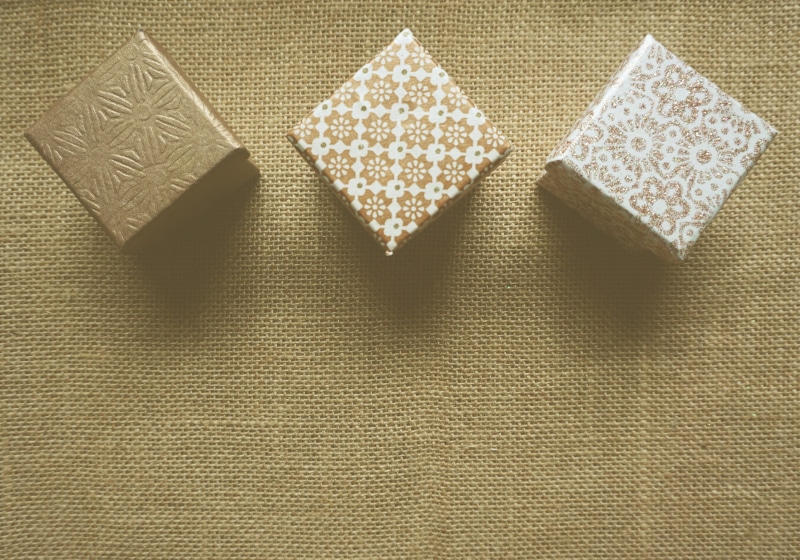 surprise, directly above, pattern, indoors, gift box, food and drink, copy space, high angle view, birthday, anniversary, boxes, weight, present, awesome