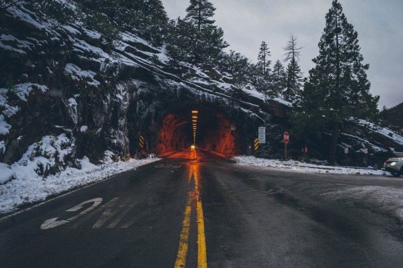 sign, outdoors, forest, nature, the way forward, tree, sky, dividing line, direction, 720P, marking, winter, plant, mountains, snow, double yellow line