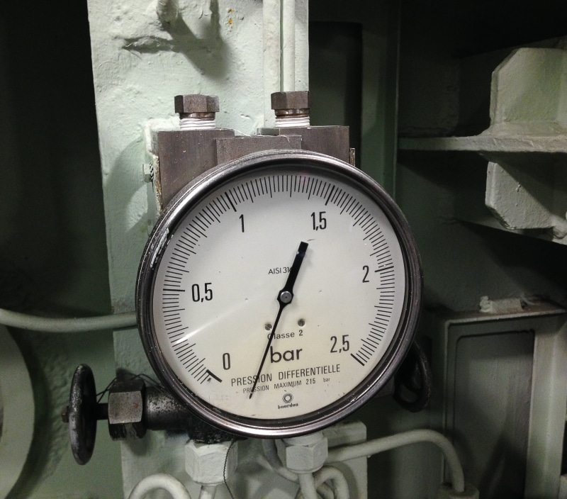 gauge, metal, instrument of measurement, clock, meter - instrument of measurement, industry, no people, factory, indoors, pressure gauge, equipment, accuracy