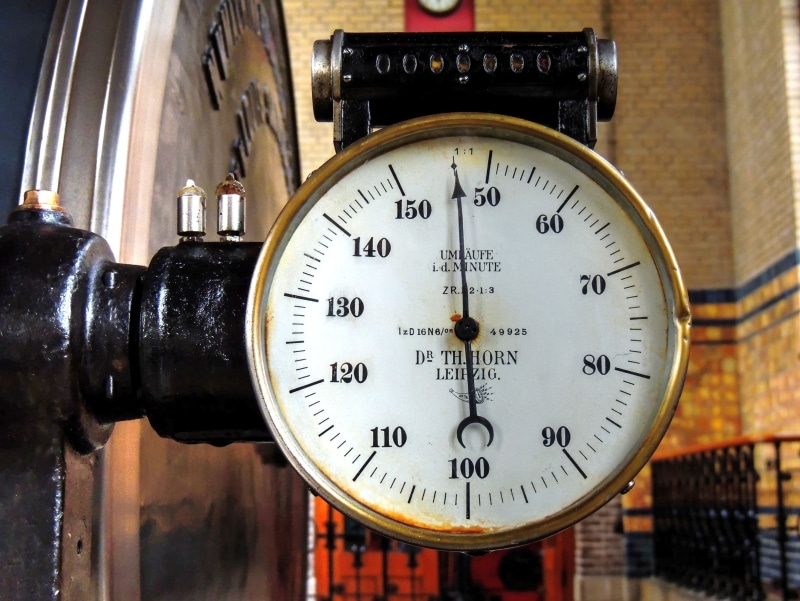 hertz, gauge, physical pressure, meter - instrument of measurement, circle, number, close-up, technology, pressure gauge, revolutions, tachometer, speed