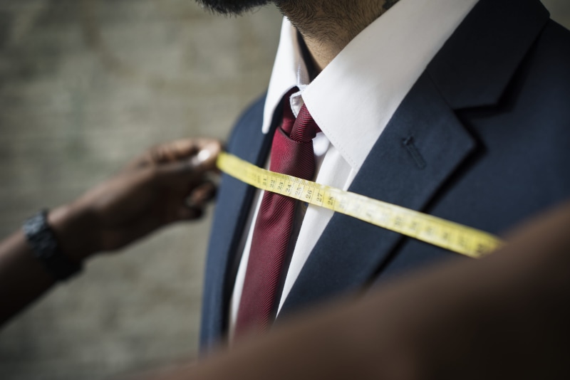 business, measuring, man, day, indoors, selective focus, wear, style, measurement, suit, chest, necktie, blur, outdoors, s, hand, human body part, professional