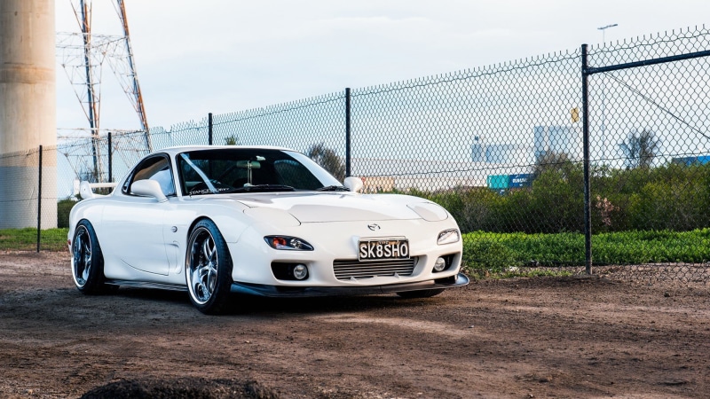 white, chainlink fence, no people, outdoors, transportation, 1080P, benz, boundary, architecture, car, security, day, Mazda RX-7, stationary, mercedes