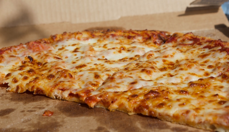movie, indoors, slice, dominos, 5K, indulgence, still life, nightin, baked, cheese, temptation, dairy product, fast food, ready-to-eat, freshness, food