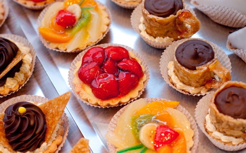 fruit, freshness, preserves, high angle view, baked, bread, tart - dessert, healthy eating, meal, no people, temptation, table, sweet food, baked pastry item