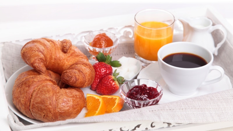 breakfast, orange juice, 2K, croissants, coffee cup, plate, meal, baked, freshness, fruit, french food, healthy eating, coffee - drink, food, berry fruit