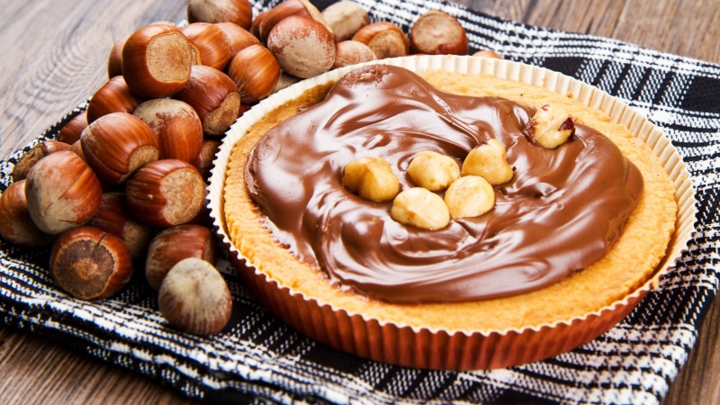 place mat, baked pastry item, close-up, breakfast, baked, tar, food, sweet, healthy eating, dried food, chocolate, indoors, chestnut - food, 4K, sweet food