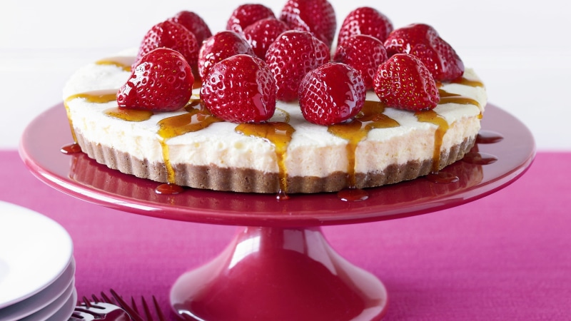 dessert, temptation, indulgence, fruit, pie, baked, berry fruit, 2K, food, pastry, cake, baked pastry item, ready-to-eat, freshness, indoors, food and drink
