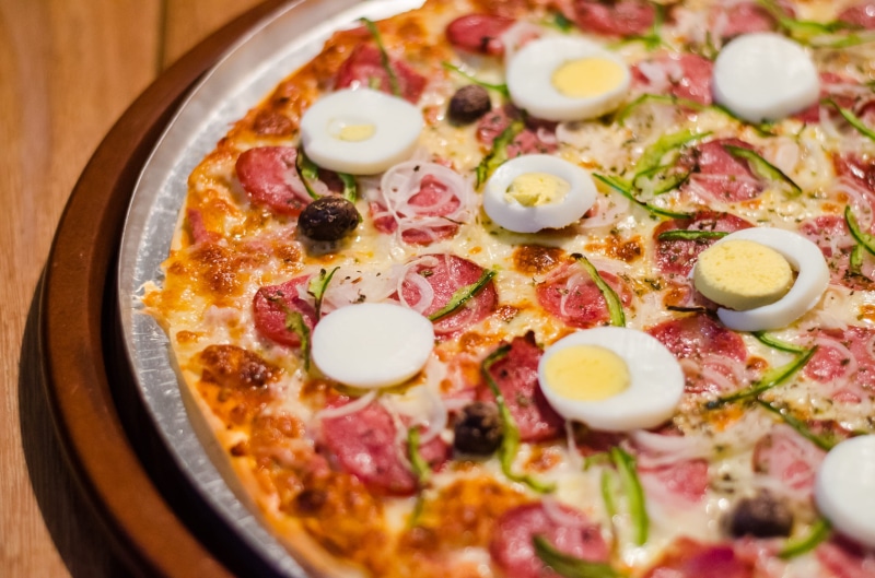 ham, fruit, processed meat, delicious, indoors, refreshment, tomato, selective focus, cooking, no people, pepperoni pizza, italian food, food and drink