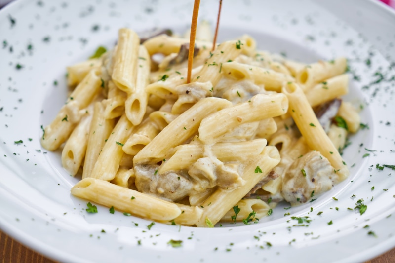 beautiful, background, food and drink, italian food, macro, ready-to-eat, cafe, hot, product photo, food, detail, pasta, mushroom, serving size, healthy eating
