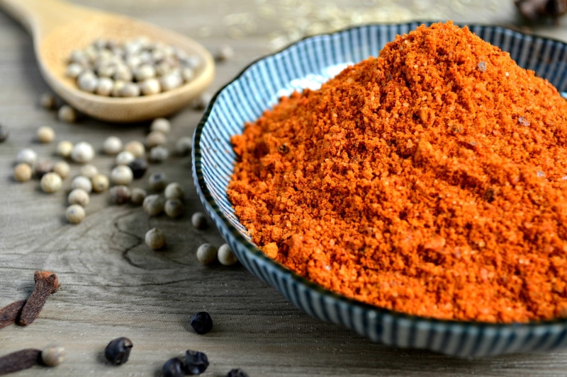 spices, peppers, wellbeing, scattered, kitchen utensil, indian food, pepper - Seasoning, peppercorn, indoors, orange, white, food and drink, ground - Culinary