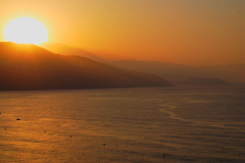 sky, europe, almuñecar  granada, mediterranean, scenics, water, spain, eye, sun, body, jewel, amanecer, 1080P, brilliant, photos, coastline, nikon  d80