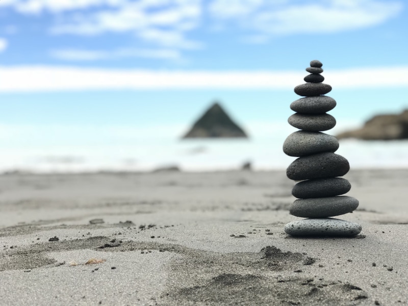 day, outdoors, nature, no people, land, tranquility, sand, balance, beach, pebble, stack, 4K, sky, zen, stone, water, sea, tranquil scene, stability, stone - object