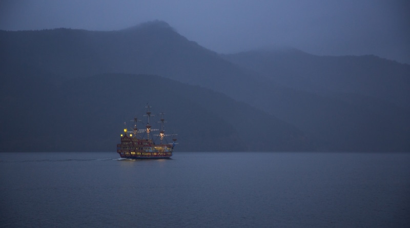 beauty in nature, waterfront, Rain, Rainy, fuel and power generation, nautical vessel, mountain, cruise ship, ashi, Japan, sea, scenics - nature, 5K, sailing