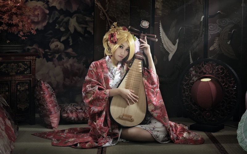 indoors, pipa, antique, full length, kimono, blonde, real people, clothing, Asian, beautiful woman, lifestyles, sitting, human representation, biwa, front view