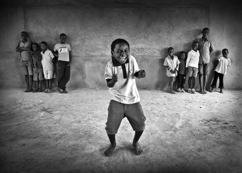 barefeet, children, females, men, african Descent, front view, shirt, laugh, women, clothing, Negro, black, group Of People, teenage boys, b/W, 1080P