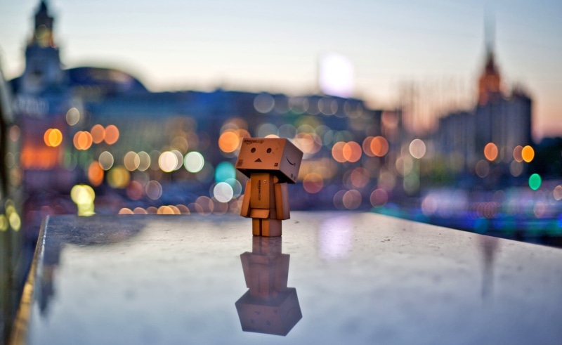 illuminated, street, architecture, sky, carton, Cute, selective focus, close-up, circle, outdoors, built structure, nature, no people, Danbo, focus on foreground