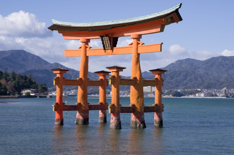 5K, lifestyles, religion, miyajima, japan, nature, day, shrine, architecture, building exterior, buddhism, built structure, belief, sanctuary, waterfront