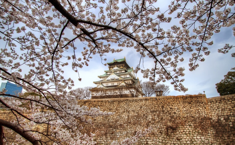Flowers, belief, 5K, Castle, Osaka, low angle view, human representation, Blue, osakacastle, outdoors, art and craft, nature, building exterior, day, religion