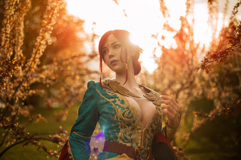 portrait, cosplay, 5K, The Witcher, lens flare, outdoors, dress, video games, Sayathefox, sunset, women outdoors, women, redhead, model, cleavage, video game girls