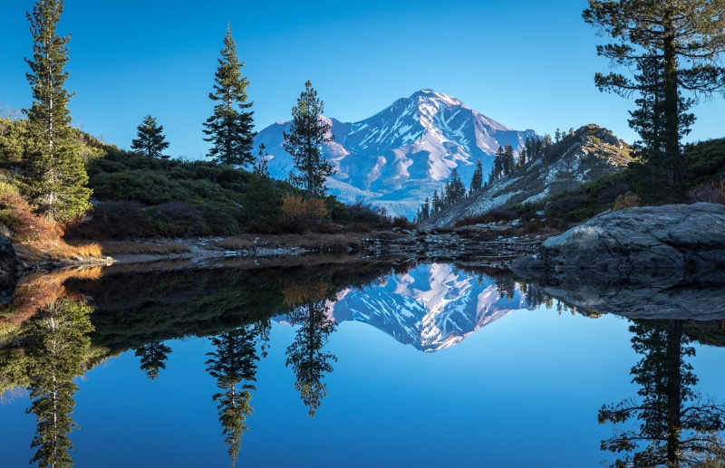 Mount Shasta, California, 5K, mountains, Cascade Range, trees, reflection, CA, The cascade mountains, Heart Lake, lake