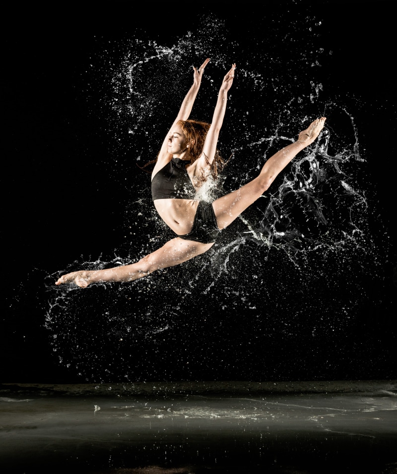 woman, nature, limb, women, one person, 5K, skill, workout, swimming pool, splashing, ashi, black background, human arm, water, human limb, arms raised