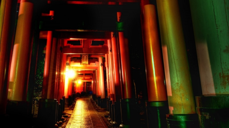 built structure, lighting equipment, indoors, vanishing point, direction, Japan, night, long, empty, architecture, architectural column, the way forward