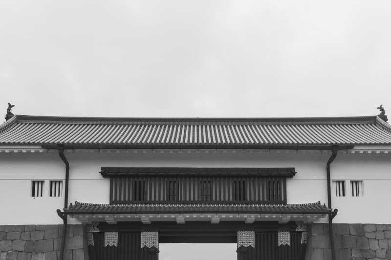 japan, castle, building, no people, minimal, roof, kyōto-shi, white, residential district, outdoors, black and white, low angle view, nijo, architecture