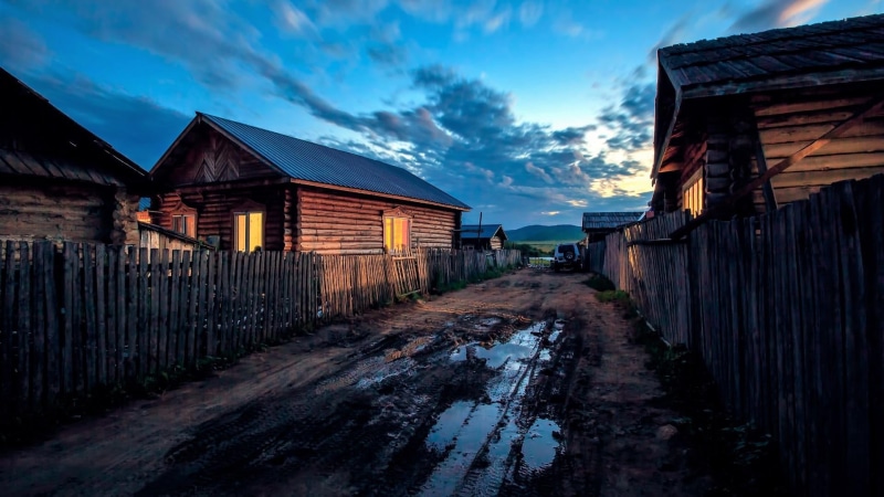 building exterior, house, road, asia, dusk, houses, wood - material, inner mongolia, direction, rural area, architecture, 1080P, cloud - sky, no people