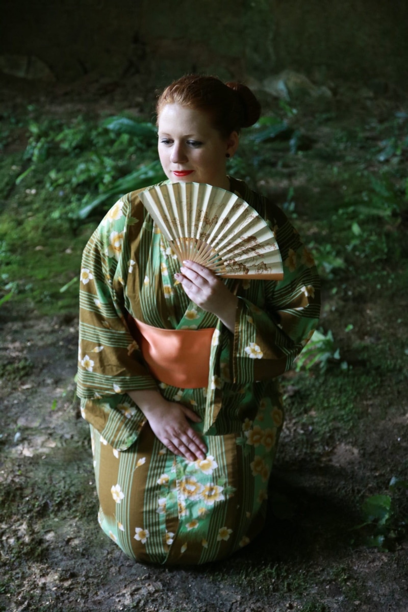 woman, japan, innocence, males, full length, real people, lifestyles, boys, hairstyle, holding, memoirs of a geisha, one person, costume, looking, japanese