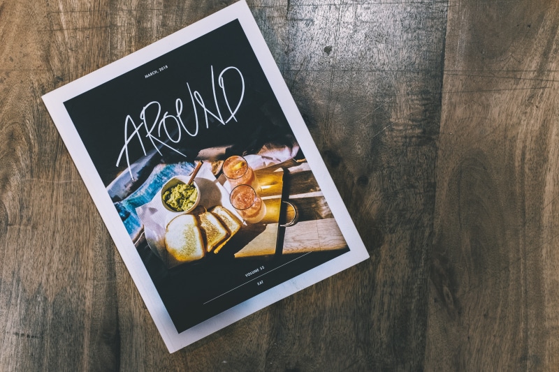 western script, surface, healthy eating, freshness, cookbook, temptation, around, 5K, brown, indoors, plate, wood - material, seafood, closed, directly above