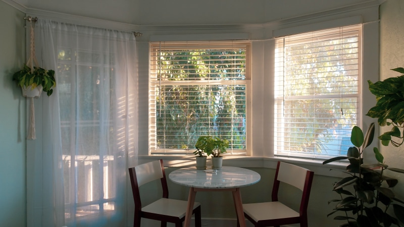absence, luxury, dining table, 5K, transparent, vase, modern, domestic room, venice, curtain, white, los angeles, home interior, furniture, indoors, chair