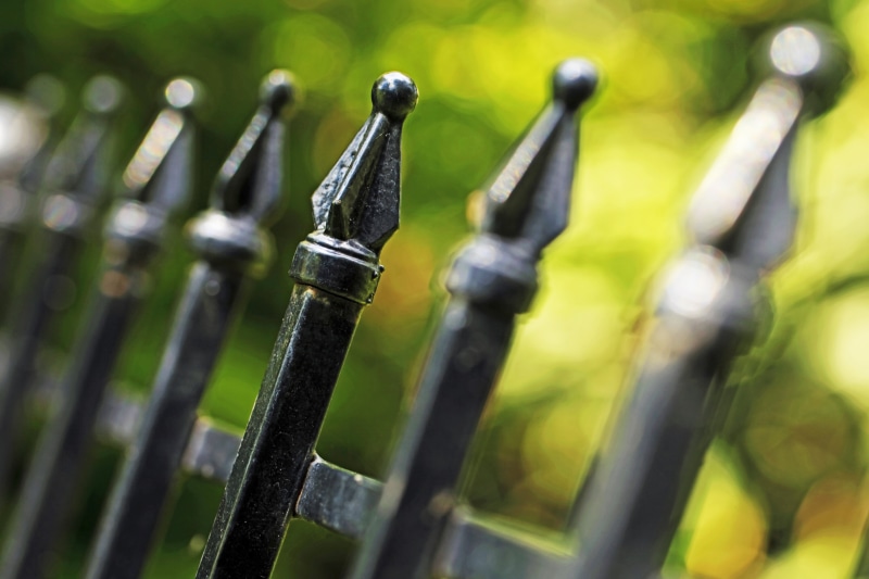 8K, Bokeh, Wrought  Iron, fenc, Festival, Warheads, tilt-shift lens, Barrier, lens, Schreiner’s, Fence, Field, Brooks  Oregon, Gardens, tilt, steel, DOF