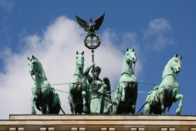 sculpture, architecture, famous Place, statues, human representation, landmark, blue, cloud - sky, city gate, quadriga, berlin, art and craft, building