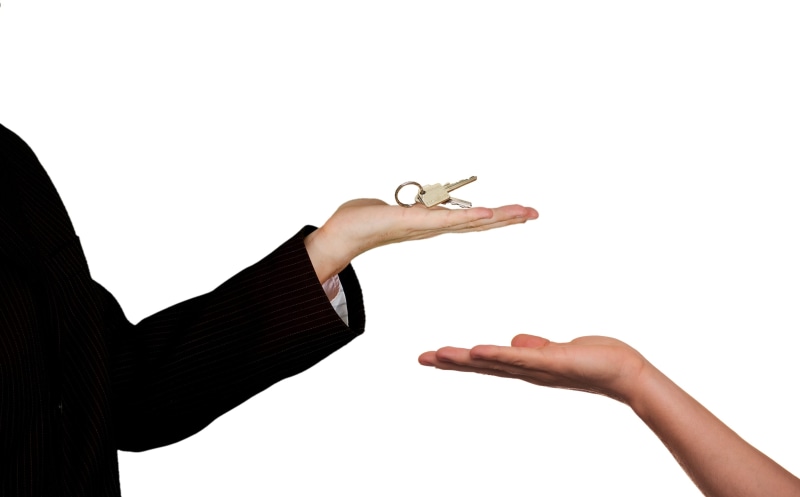 loan, handing, mortgage, holding, people, key, business, studio shot, human body part, buy, real estate agents, sold, agent, finance, selling, 2K, human limb
