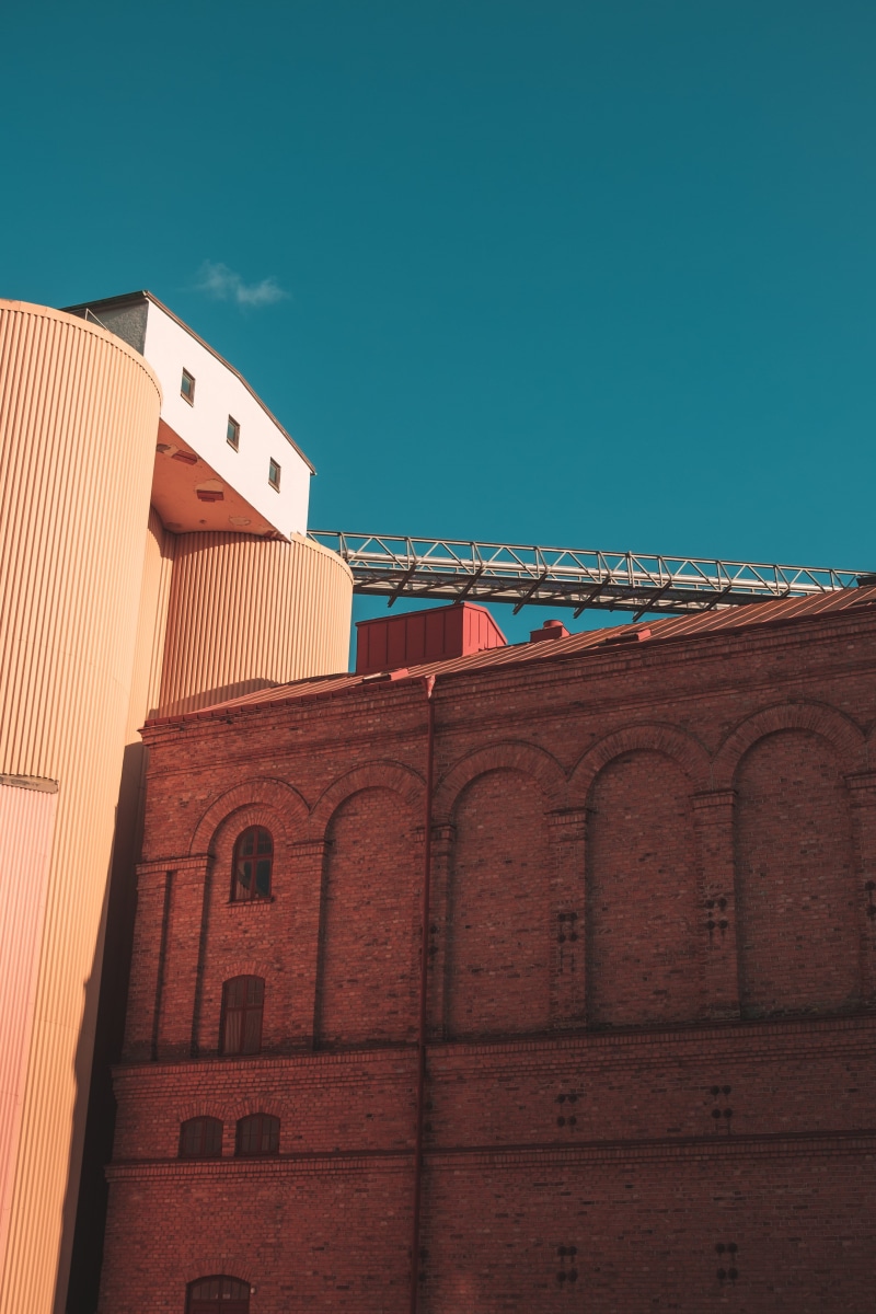 urban, office building, industristaden, spire, clear sky, no people, religion, spirituality, place of worship, 4K, wall - building feature, sky, belief