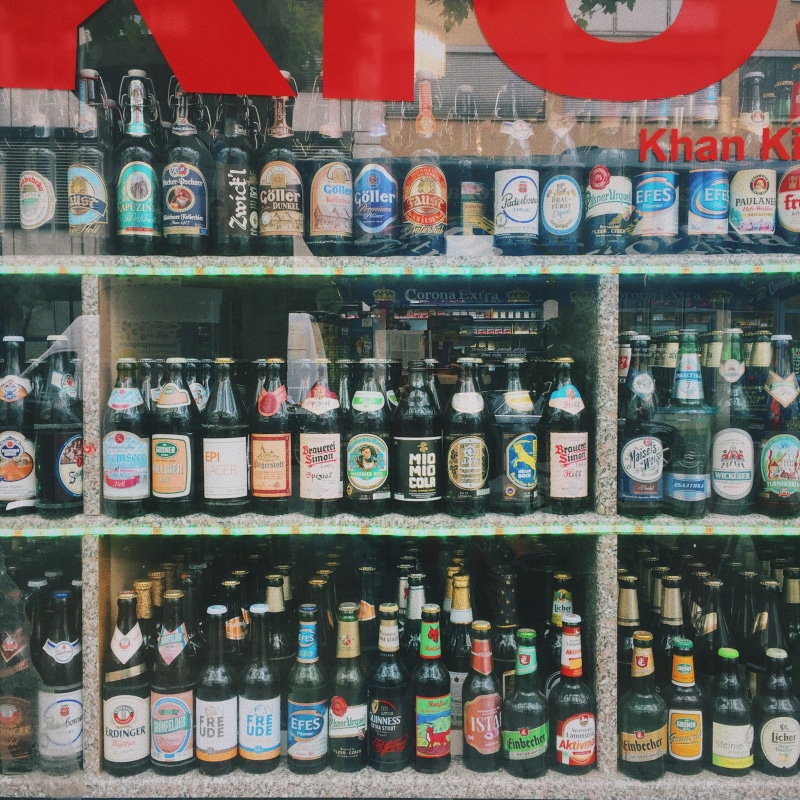 shopping, large group of objects, variation, alcool, retail display, beer bottle, pub, shelf, beverage, arrangement, drink, stout, container, no people