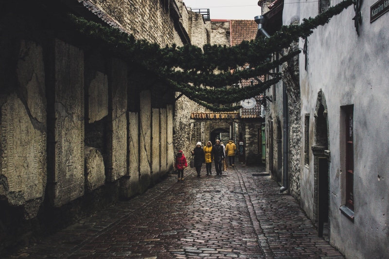 day, cobblestone street, building, leisure activity, wall, old town, building exterior, group of people, scene, women, narrow, rear view, footpath, built structure