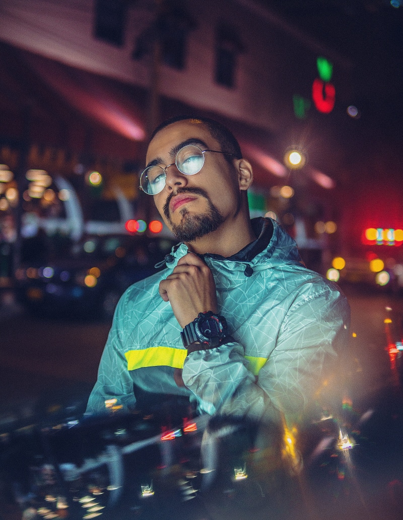 transportation, leisure activity, style, one person, nightlife, fotografium, young men, man, beard, city, blue, peru, noche, jacket, selfie, street, colombia