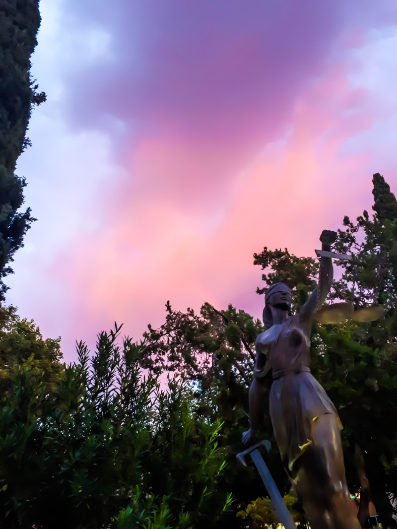 themis, sunset, creativity, no people, justicia, lawyer, edificio aulas a, law, female likeness, aesthetic, day, nature, mexico, sky, male likeness, pink sky