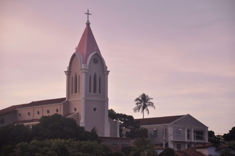 vale do jequitinhonha, jequitinhonha, ciudad, casa, building, aracuai, religion, calle, plaza, spirituality, house, built structure, tower, cidade, rio
