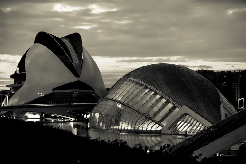 ciudad de las artes y las ciencias, bw, valència, no people, 5K, travel destinations, architecture, building, built structure, person, travel, planetarium