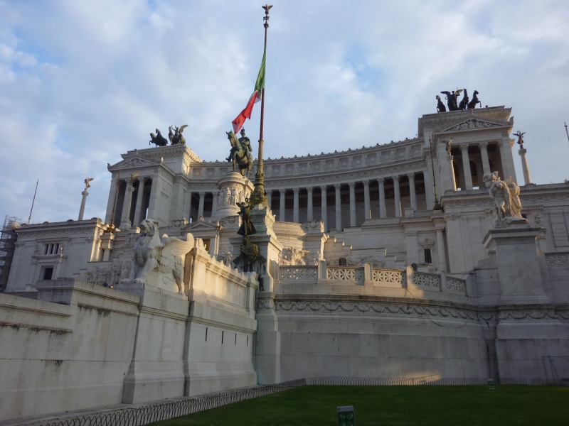 famous Place, sculpture, art and craft, monument, the past, built structure, building exterior, architecture, antique, government, travel, travel destinations