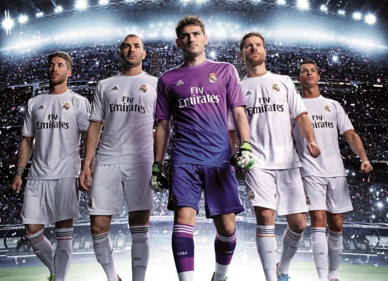 Iker Casillas, Royal club, soccer team, fly, team sport, Xabi Alonso, soccer player, teamwork, soccer, Spain, Cristiano Ronaldo, competition, athlete, sport