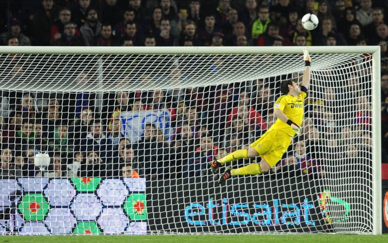 4K, football, Gate, goal, real madrid backgrounds, iker casillas, save game, goalkeeper, la liga