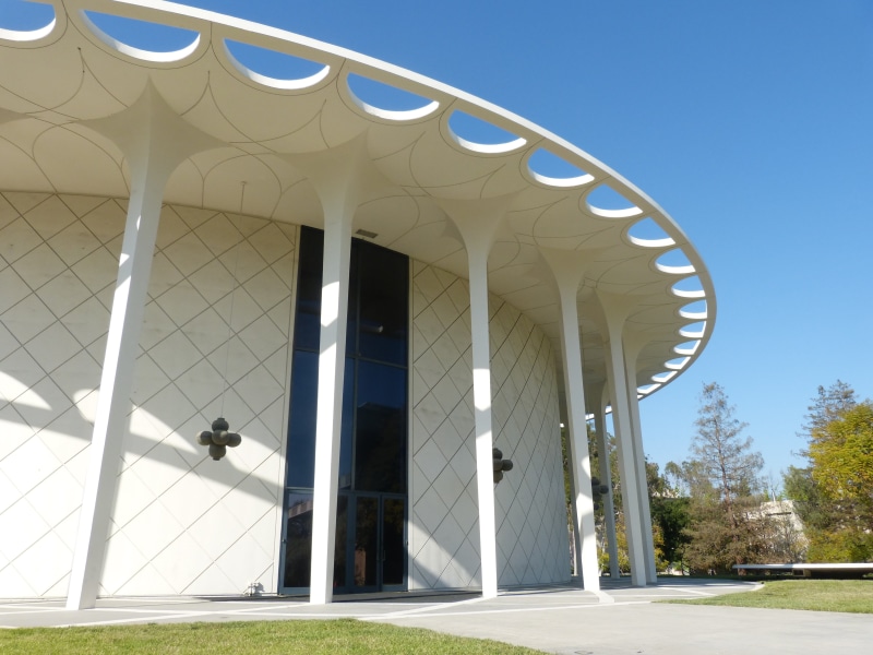 built structure, nature, outdoors, building exterior, day, office building exterior, glass - material, office, caltech campus, sunlight, blue, auditorium