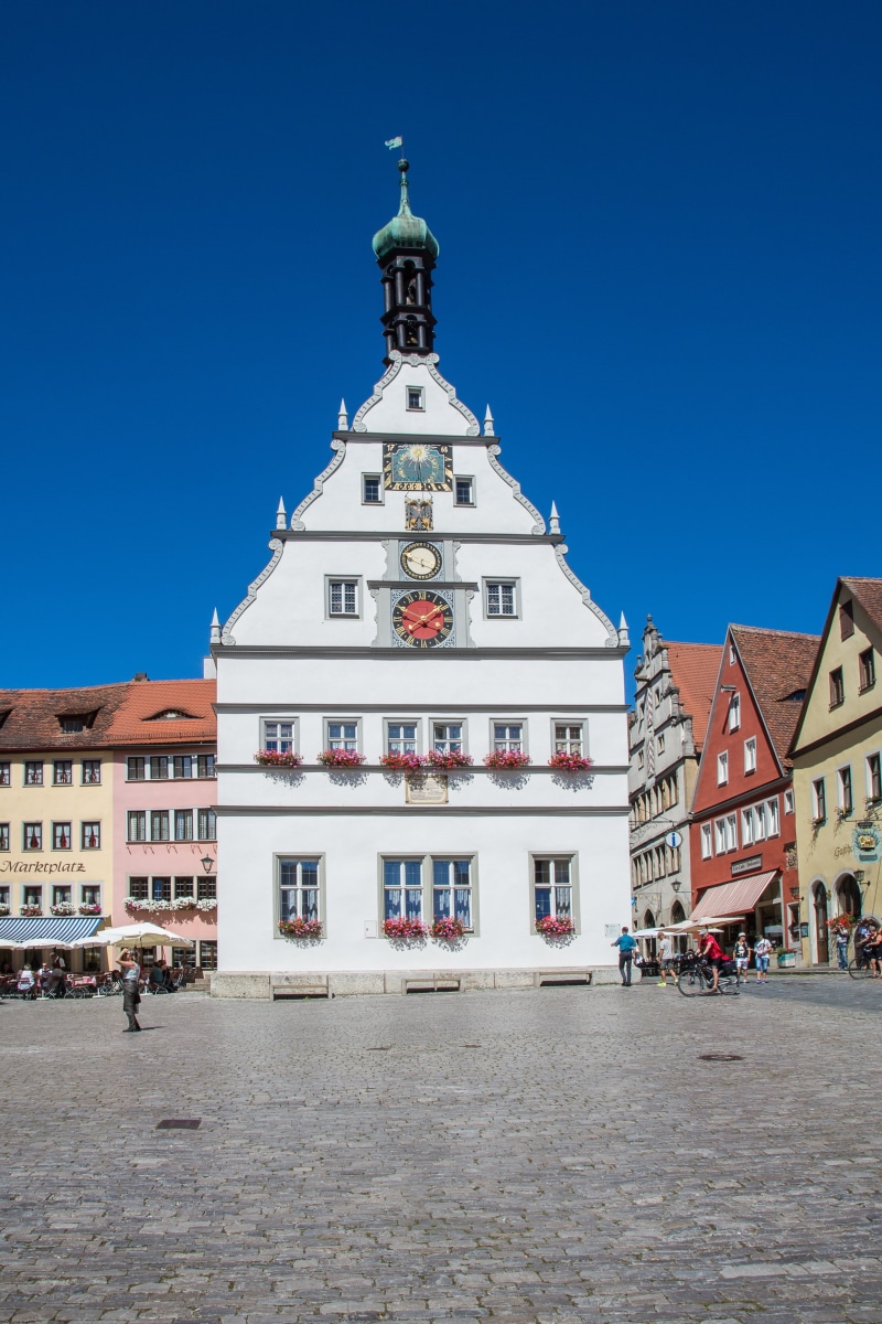 sky, clear sky, spire, incidental people, tower, nature, blue, day, rothenburg of the deaf, places of interest, city, ratstrinkstube, religion, marketplace