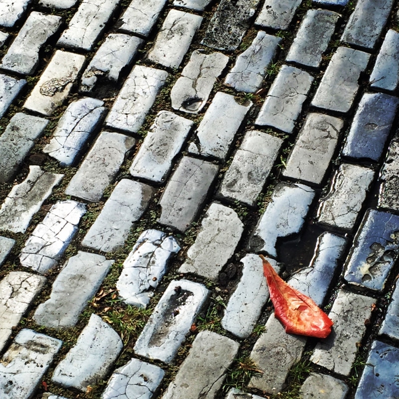 cobble, backgrounds, 1080P, footpath, path, paving stone, rough, road, metal, high angle view, old, ground, close-up, no people, outdoors, stone, red
