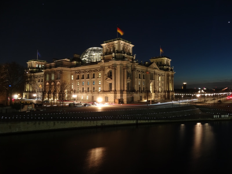 building, government, night, sky, germany, waterfront, water, nature, 4K, capital, building exterior, parliament, reflection, travel, city, body, illuminated